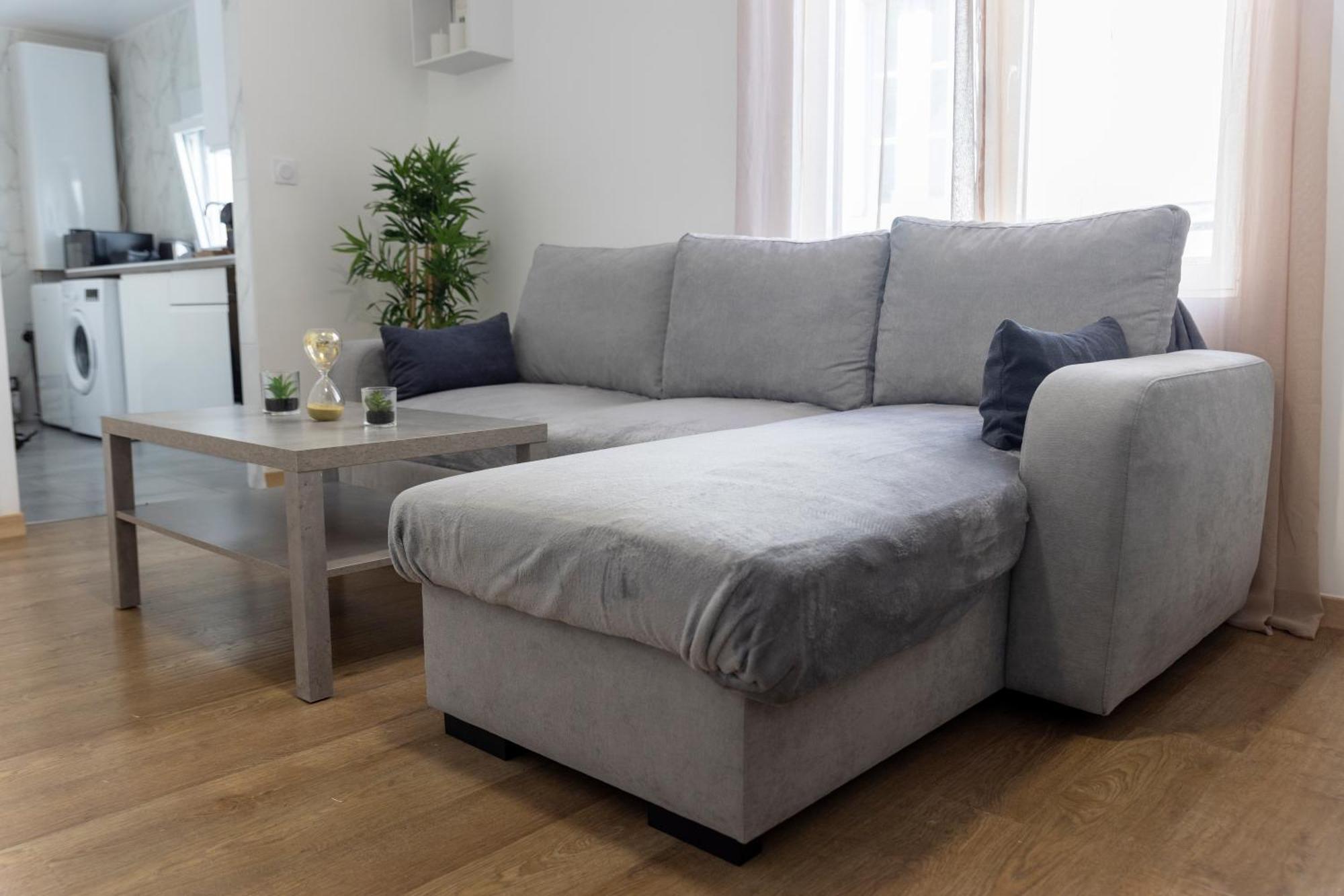Appartement Hyper Centre Cosy Avec Balcon 샤토덩 외부 사진