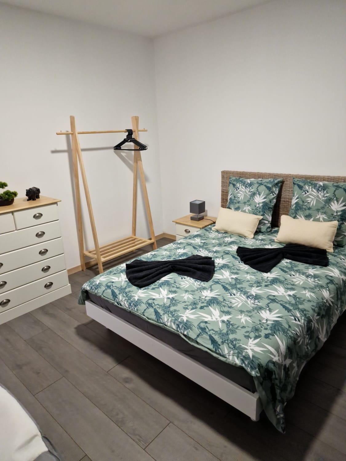 Appartement Hyper Centre Cosy Avec Balcon 샤토덩 외부 사진